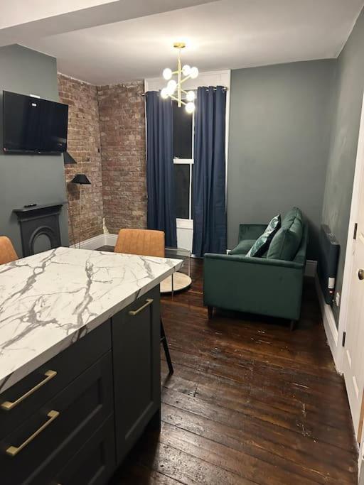 Apartmán Patrick Street Townhouse Cork Exteriér fotografie